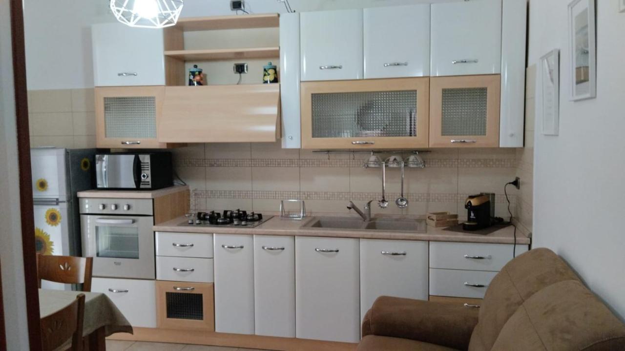 La Casa Di Elisa Apartment Bari Ngoại thất bức ảnh